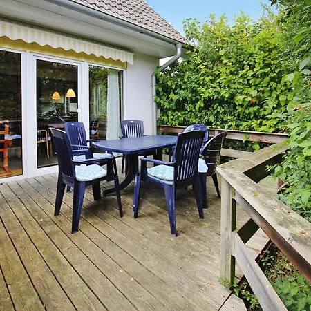 In The Mueritz National Park, Дом отдыха *