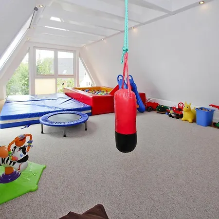 Dom wakacyjny In The Mueritz National Park, Mirow